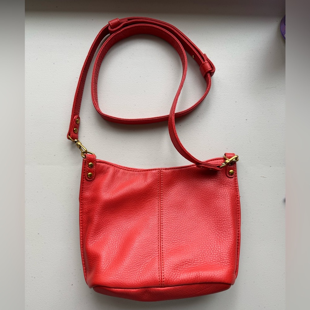 Hobo small pier crossbody